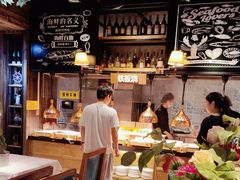 -领鲜活海鲜榴莲自助火锅(东门店)