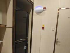 -七欣天香辣蟹火锅(闵行浦江欢乐颂店)