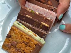 -Laderach 莱德拉(上海环贸iapm店)