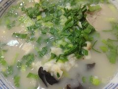 -天发芽·何记葫芦头泡馍·老字号(小南门店)