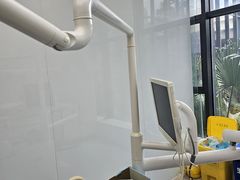 -极光口腔·矫正种植修复(锦江店)