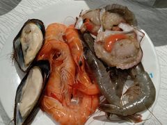 -领鲜活海鲜榴莲自助火锅(东门店)