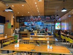 大堂-伊麦佳兰州牛肉面清真美食店