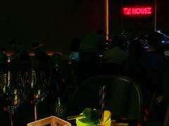 -TZ House音乐现场(来福士中心店)