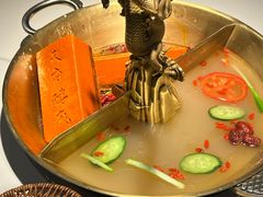 -小龙翻大江文化火锅(宽窄店)