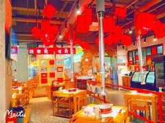 大堂-么肆烤肉·中式自助·烤肉大排档(街道口季佳PAI店)
