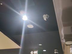 -麦当劳(新王府井店)