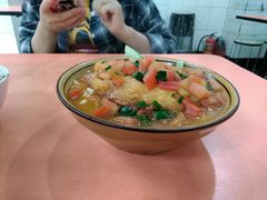 -董记冒节子肥肠粉