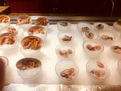 -雍和会海鲜姿造自助(湖东路店)