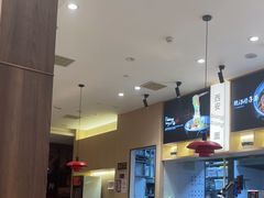-陇上秦轩西安biangbiang面(朝龙汇店)