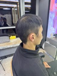 -藤野造型烫发染发