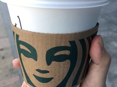 -星巴克臻选(莘庄仲盛店)