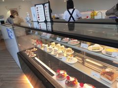 面包甜点陈列柜-PETIT PARIS 小巴黎(凯德1818店)