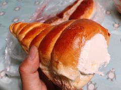 奶油牛角面包-新侨三宝乐面包店(崇文门店)