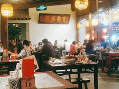 大堂-南京大牌档(凯德大峡谷店)