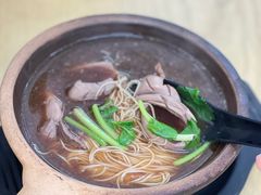 猪腰面线-新兴瓦煲肉骨茶