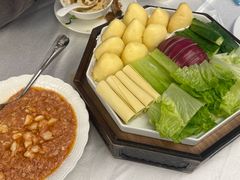 -品海楼·大连海胆锅贴馆(东港店)