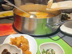 -四季喧黔味豆米火锅(万达广场店)