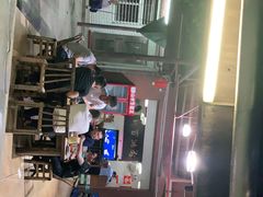 -鲤鱼塘农家山庄