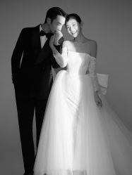 -至臻微拉婚纱摄影