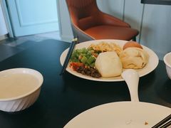 -喜鹊愉家酒店(郑州曼哈顿博览中心地铁站店)