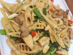 -下梅人家土菜馆(历史文化餐厅度假区店)