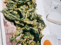 软炸刺五加叶-胖姐渔村(中源大道店)