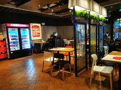 -肯德基(中纬店)