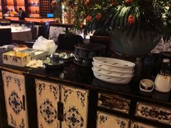 -八府香鸭·啫啫煲(华山路店)