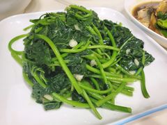 -鑫悦楼煎蟹·16年海鲜大排档