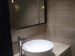 -深圳罗湖东门步行街亚朵X酒店
