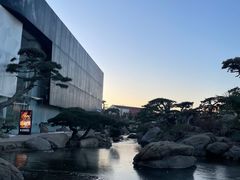 -罗红摄影艺术馆