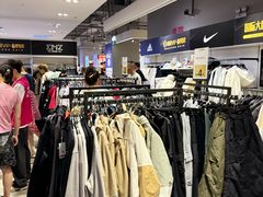 -唯品会(北京国瑞城店)