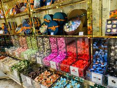 零售区-VENCHI 闻绮(北京国贸商城店)