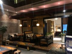 -苹果树下艺术餐厅(宋庄店)