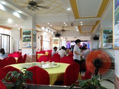 大堂-巨元河鲜酒楼·清远特色菜名店(英德店)