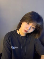 -IU潮牌·SALON