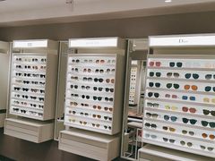 -目艮眼镜SHOWROOM(品牌集合店)