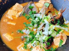 -老刘生态大鱼坊铁锅炖鱼(赛马场店)
