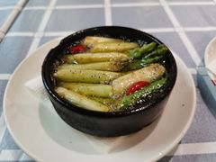 蒜油芦笋-VITELLO意大利料理(崂山路店)
