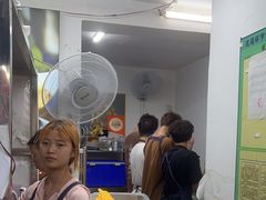 -夏食光安顺小舒冰粉冰浆(甲秀楼店)