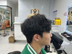 -尤司男士国潮理发馆