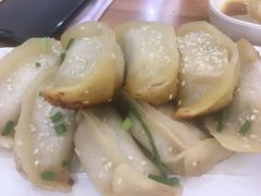 -小姜锅贴(凤凰街店)