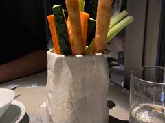 笔筒色拉-穹六人间 people 6(岳阳路店)