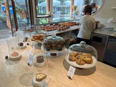 -VERIE BAKEHOUSE