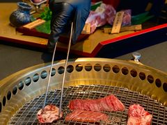 -铭牛烧肉·和牛海鲜自助(高新月牙湖店)