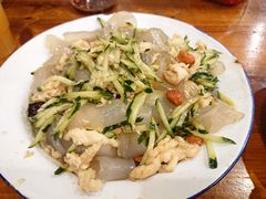 特色拉皮-炙热青春怀旧主题餐厅(河北路店)