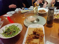 -黄泥岗·地道湖北菜(奥特莱斯店)