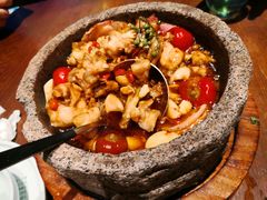石锅美蛙-佬麻雀·新湘菜(珠海金发购物中心店)