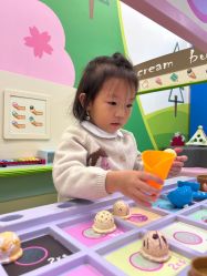 -莫莉幻想儿童乐园(北京天通苑华联店)